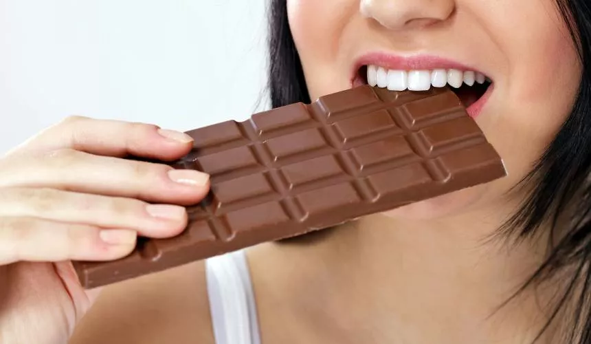 Китайские учёные определились с самым натуральным средством для похудения. Это шоколад